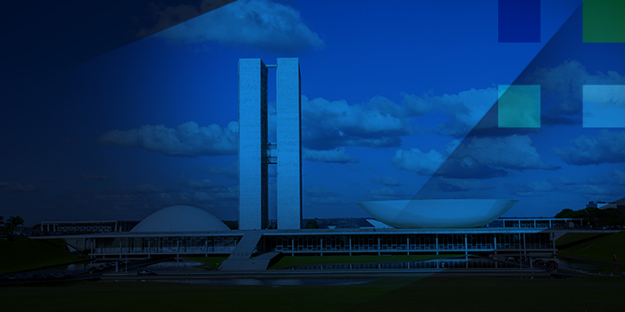 Levantamento mostra que dezenas de projetos de lei em tramitação ameaçam as competências exclusivas da medicina